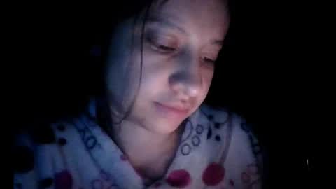 _alyson online show from November 18, 7:02 am