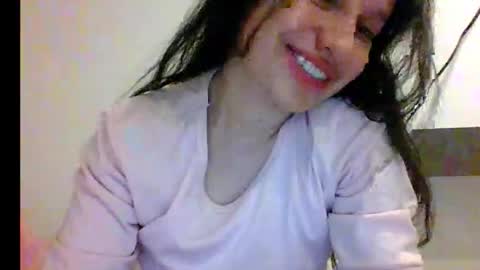 _alyson online show from December 2, 4:40 am