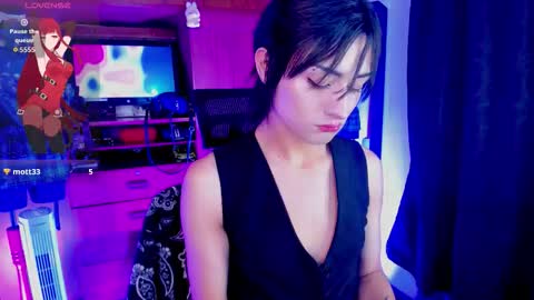 Angell Dustt  online show from February 24, 1:58 am