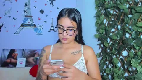 Snapshot of _angelnaugthy_ chatting on March 2, 1:47 am ANGEL online show from March 2, 1:47 am