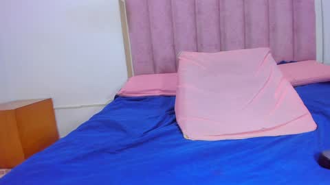 Any online show from February 8, 7:16 pm