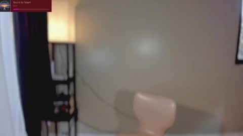 Snapshot of _ann1e_ chatting on February 23, 3:48 am annie . online show from February 23, 3:48 am