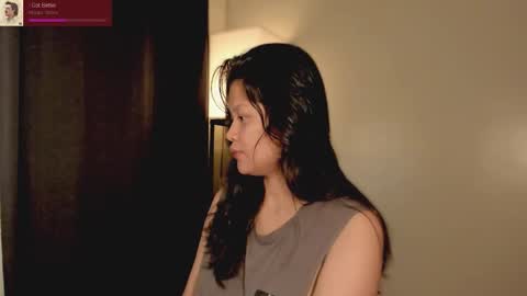 Snapshot of _ann1e_ chatting on February 24, 2:48 pm annie . online show from February 24, 2:48 pm