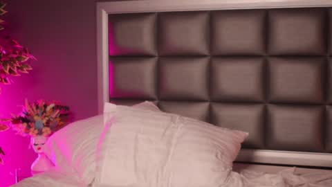 Snapshot of _anna_bloom chatting on January 27, 2:31 am Anna online show from January 27, 2:31 am