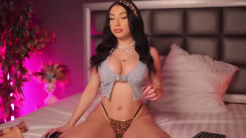 Snapshot of _anna_bloom chatting on January 28, 8:26 pm Anna online show from January 28, 8:26 pm