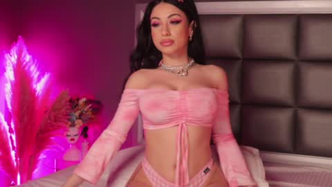 Snapshot of _anna_bloom chatting on February 23, 11:25 pm Anna online show from February 23, 11:25 pm