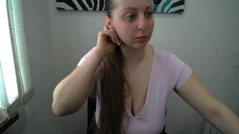 Anna online show from April 7, 6:47 am