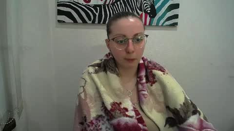 Anna online show from April 10, 7:24 am