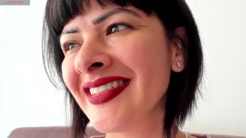 Snapshot of _antomouth_paradise chatting on February 12, 1:27 pm antonia online show from February 12, 1:27 pm