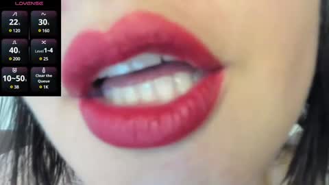 Snapshot of _antomouth_paradise chatting on February 13, 9:49 pm antonia online show from February 13, 9:49 pm