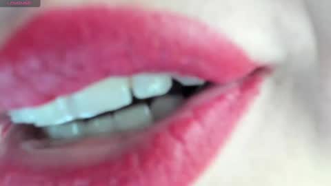 Snapshot of _antomouth_paradise chatting on February 27, 8:42 pm antonia online show from February 27, 8:42 pm