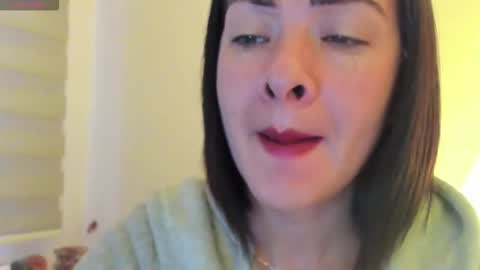 Snapshot of _antomouth_paradise chatting on September 22, 10:39 am antonia online show from September 22, 10:39 am