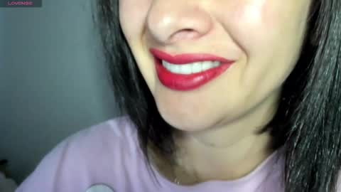 Snapshot of _antomouth_paradise chatting on October 22, 10:37 am antonia online show from October 22, 10:37 am