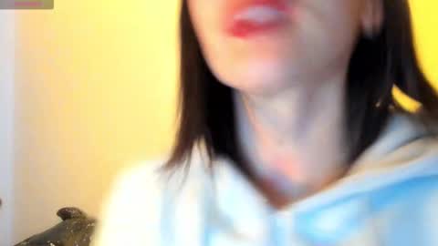 Snapshot of _antomouth_paradise chatting on October 29, 10:33 pm antonia online show from October 29, 10:33 pm