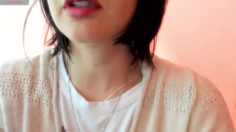 Snapshot of _antomouth_paradise chatting on November 10, 4:17 pm antonia online show from November 10, 4:17 pm