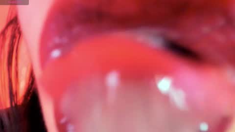 Snapshot of _antomouth_paradise chatting on November 13, 10:14 am antonia online show from November 13, 10:14 am