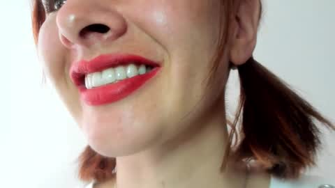 antonia online show from March 3, 3:51 pm