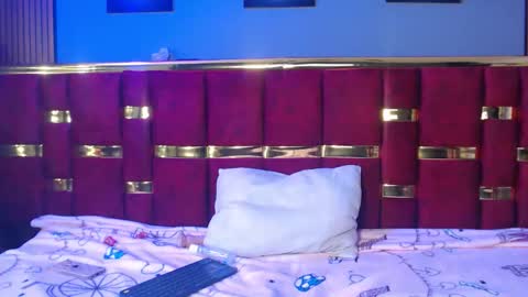 Snapshot of _aranza23 chatting on May 23, 12:31 pm Aranza. online show from May 23, 12:31 pm