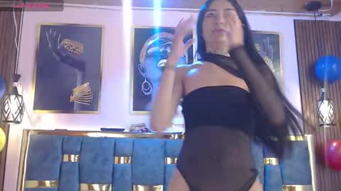 Snapshot of _aranza23 chatting on June 4, 11:49 am Aranza. online show from June 4, 11:49 am