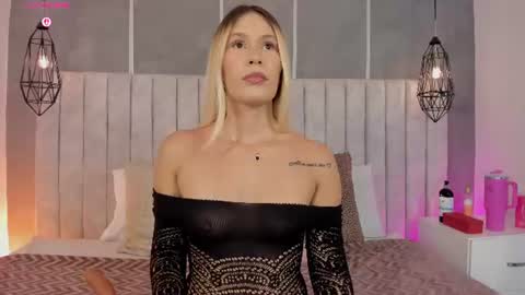 _arianasweet online show from June 21, 8:00 pm
