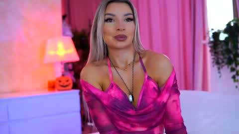 Arielle online show from November 7, 10:26 am