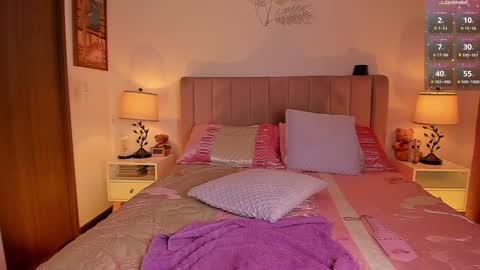 Snapshot of _arimonserrat chatting on December 6, 2:46 am Ari Insta arimonserrat12 Onlyfans arieljustice online show from December 6, 2:46 am