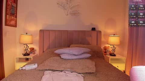 Snapshot of _arimonserrat chatting on December 23, 3:50 am Ari Insta arimonserrat12 Onlyfans arieljustice online show from December 23, 3:50 am