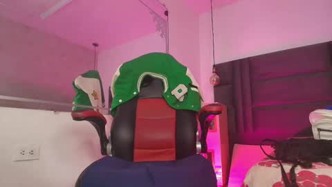 Snapshot of _arle_ chatting on March 1, 12:01 pm Arlet online show from March 1, 12:01 pm