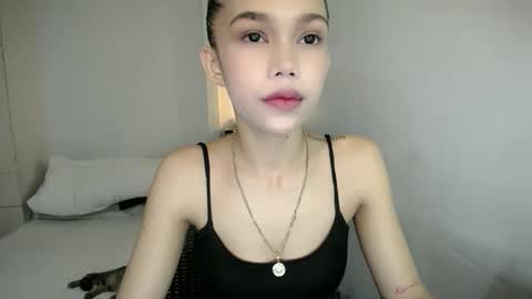 Snapshot of _ashhyy chatting on June 10, 8:13 am ashley online show from June 10, 8:13 am