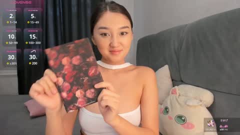 _asian_princess11_ online show from December 10, 8:19 am