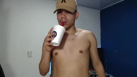 _austinmoon online show from March 29, 4:45 am