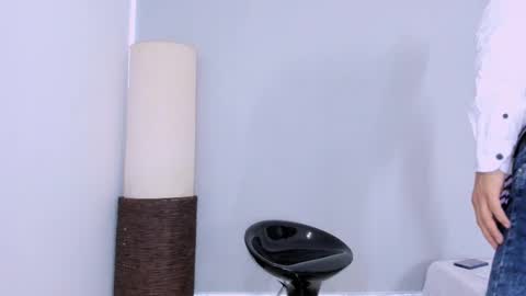 Snapshot of _axelking_ chatting on November 19, 11:32 am _axelking_ online show from November 19, 11:32 am