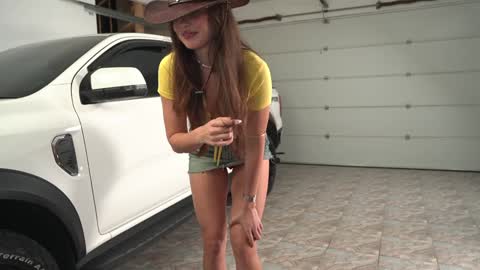 Arianna online show from March 15, 6:58 pm