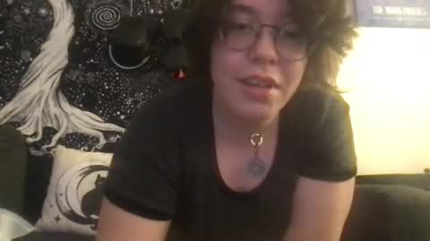 Snapshot of _bandit_b0y chatting on March 11, 2:54 am bandit online show from March 11, 2:54 am