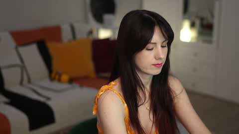 Lili online show from November 10, 11:31 am