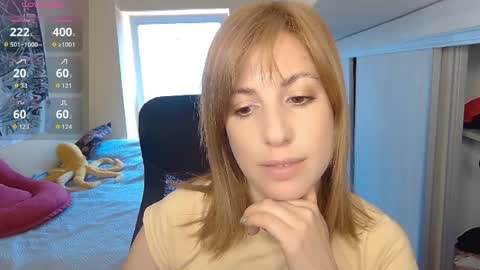 Snapshot of _blackpearl chatting on May 29, 11:41 am Laura online show from May 29, 11:41 am