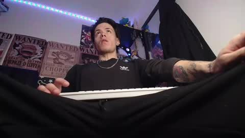 Snapshot of _blackshadow__ chatting on March 2, 7:21 pm SHADOW online show from March 2, 7:21 pm