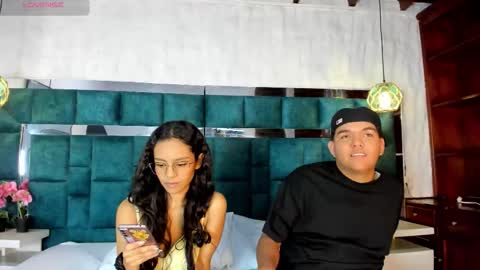 _bonnyandclyde online show from February 11, 12:54 pm