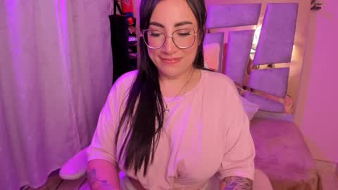 Angie  Independent model online show from September 30, 11:26 am