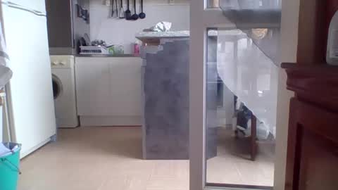 _bubble_buttfunxxx online show from April 13, 9:04 am