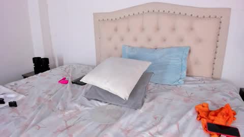 Luciana online show from March 8, 2:26 am