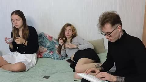 _by_double_sexy_miss_ online show from April 18, 4:16 am