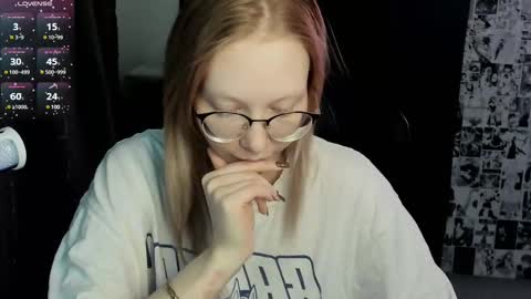 Snapshot of _caramel_milk_ chatting on March 3, 3:53 pm Merlizz online show from March 3, 3:53 pm