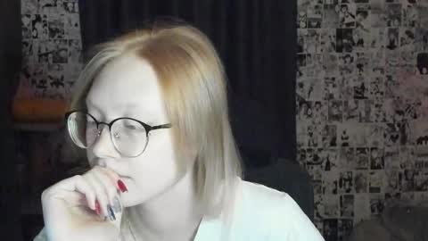 Snapshot of _caramel_milk_ chatting on October 6, 1:58 am Merlizz online show from October 6, 1:58 am