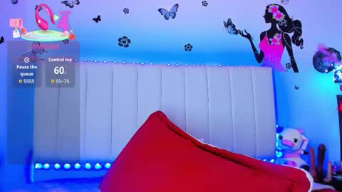 Carolina  online show from February 21, 5:58 pm