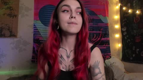 Snapshot of _caroline_coy chatting on February 7, 3:19 pm Caroline online show from February 7, 3:19 pm