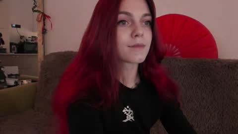 Snapshot of _caroline_coy chatting on September 20, 10:05 am Caroline online show from September 20, 10:05 am