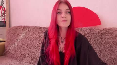 Snapshot of _caroline_coy chatting on September 26, 11:14 am Caroline online show from September 26, 11:14 am