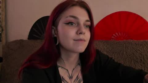 Caroline online show from April 3, 11:52 am