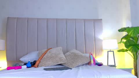 cata  online show from February 24, 4:05 pm